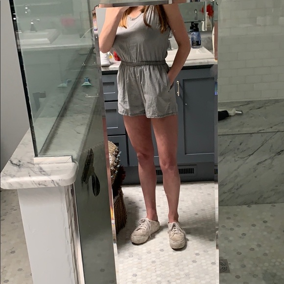 Woman’s/Girls Romper - Picture 5 of 8